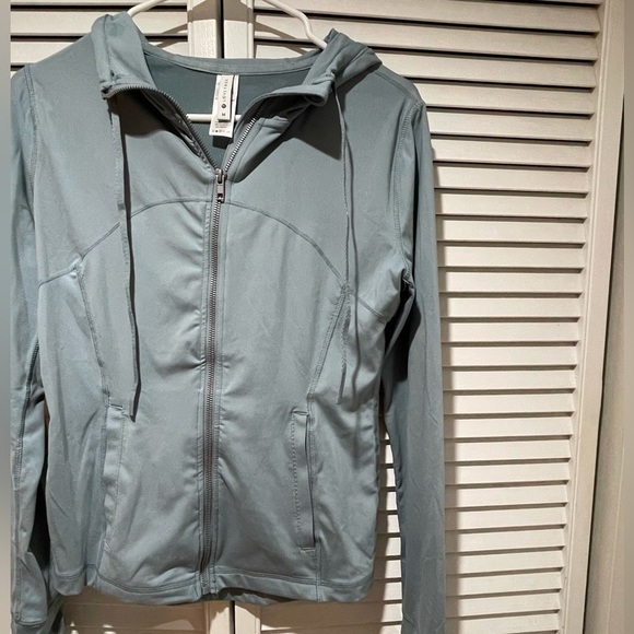 Love Tree Women’s Form Fitting Sweatshirt - Picture 6 of 6